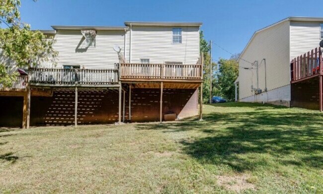 116 Five Oaks Dr in Nashville, TN - Building Photo - Building Photo