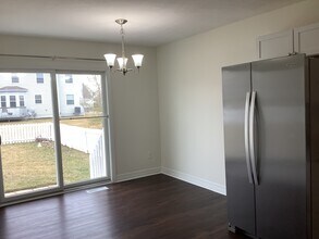 768 Shellbark St in Blacklick, OH - Foto de edificio - Building Photo