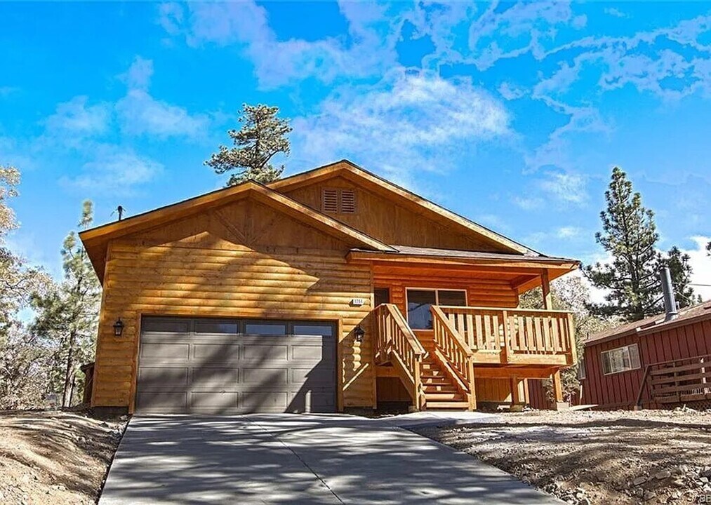 1264 Sheephorn Rd in Big Bear, CA - Building Photo