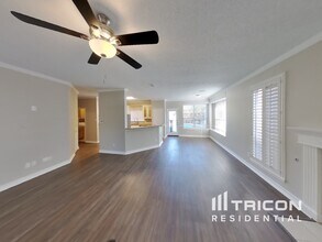 7208 Sharps Dr in Plano, TX - Foto de edificio - Building Photo