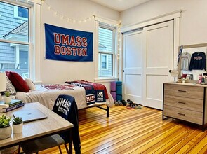 24 Dawes St in Boston, MA - Building Photo - Building Photo