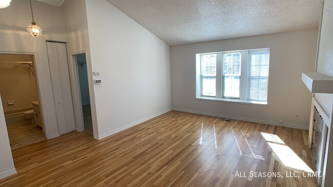 6847 Mountain Top Ln in Colorado Springs, CO - Building Photo - Building Photo