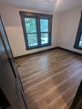 201 W 10th Ave, Unit 1 in Winfield, KS - Building Photo - Building Photo