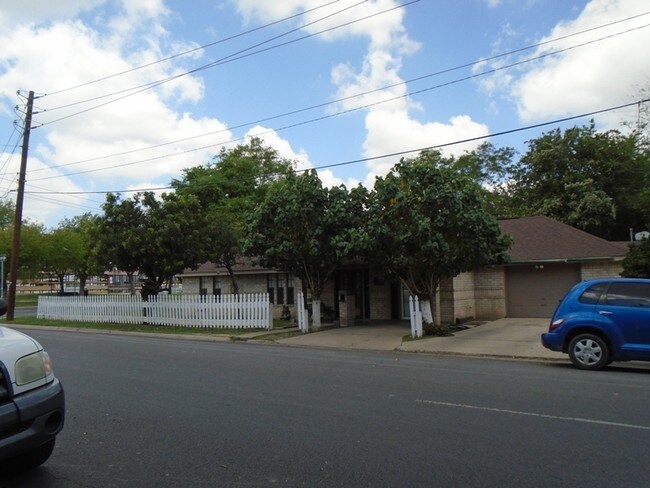 1720 Galveston Ave in McAllen, TX - Building Photo - Building Photo