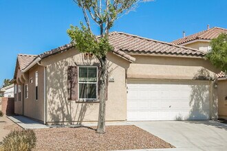 3604 N Porch Swings Way in Las Vegas, NV - Building Photo - Building Photo