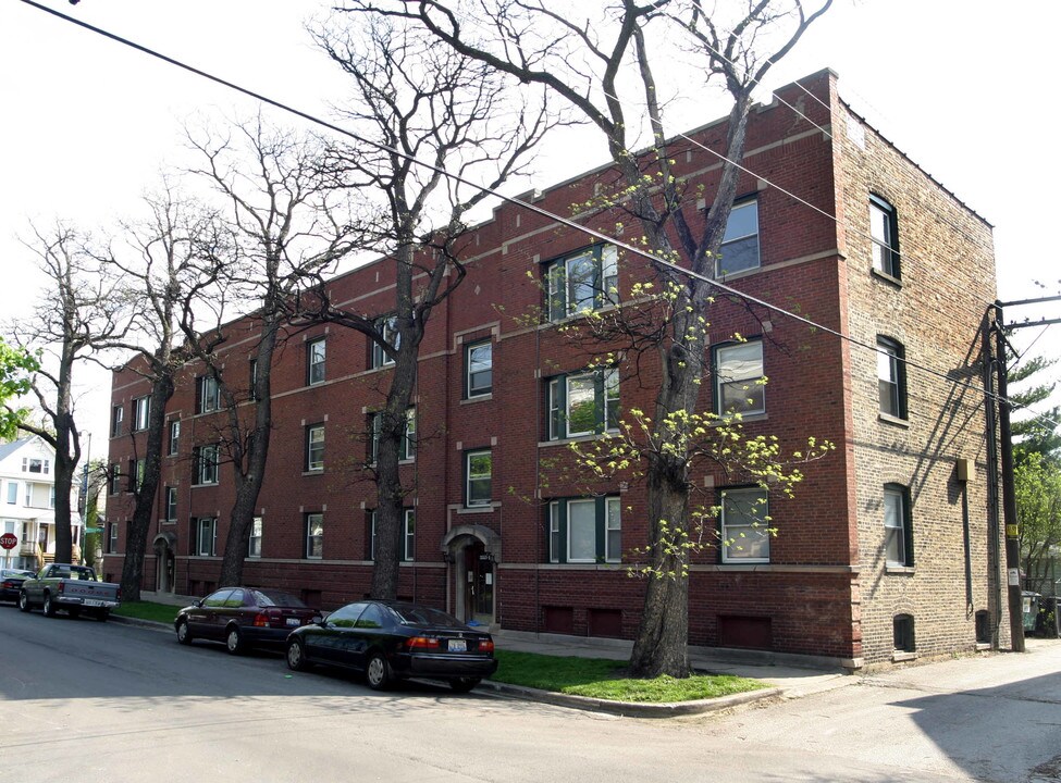 3551-3557 N Hamilton Ave in Chicago, IL - Building Photo