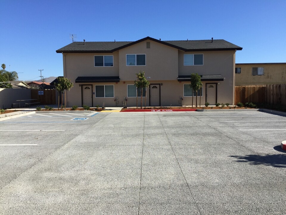 921 - 923 Del Monte Avenue - Salinas in Salinas, CA - Building Photo