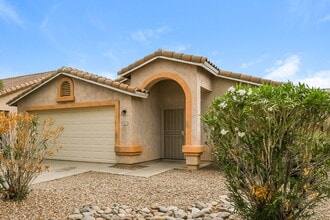 823 W Bowker St in Phoenix, AZ - Building Photo - Building Photo