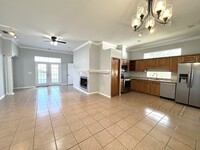 408 Fenwick Ct in Debary, FL - Foto de edificio - Building Photo