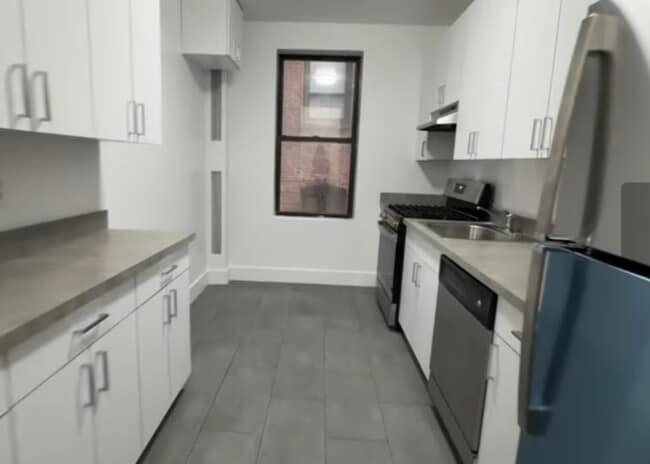 W. 178th st, St Nicholas Ave in New York, NY - Building Photo - Building Photo