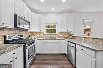 3729 Inglewood Way in Atlanta, GA - Building Photo - Building Photo