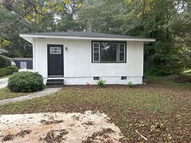 610 Hunter St in Thomson, GA - Building Photo