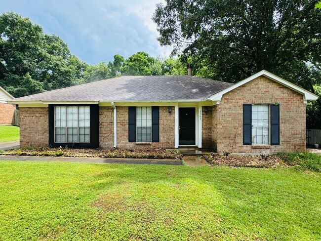 property at 2965 Willow Ln Dr