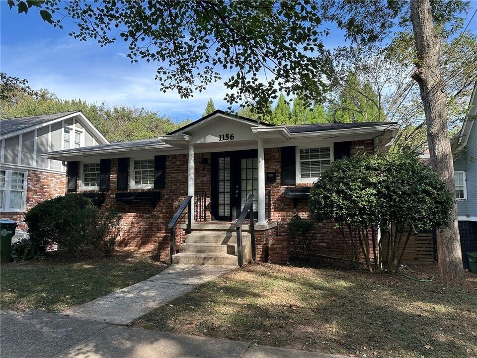 1156 St Louis Pl NE in Atlanta, GA - Building Photo