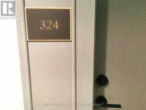 20 All Nations Dr in Brampton, ON - Building Photo - Building Photo