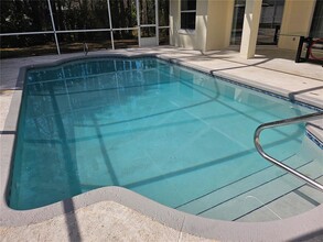 38 Woodward Ln in Palm Coast, FL - Foto de edificio - Building Photo