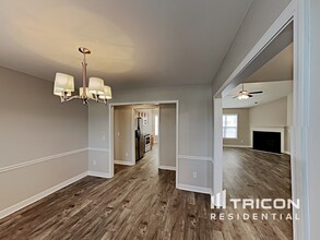 4586 Woodway Dr in Kernersville, NC - Building Photo - Building Photo