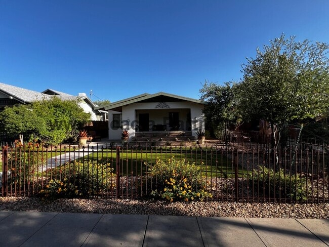 536 E University Blvd in Tucson, AZ - Building Photo - Building Photo