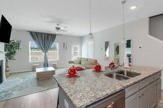 11644 Mendenhall Ct in Hampton, GA - Foto de edificio - Building Photo