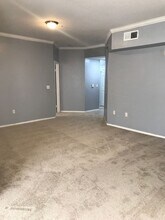 2586 Robert Trent Jones Dr in Orlando, FL - Building Photo - Building Photo