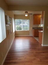 13754-13760 Sherman Way in Van Nuys, CA - Building Photo - Interior Photo