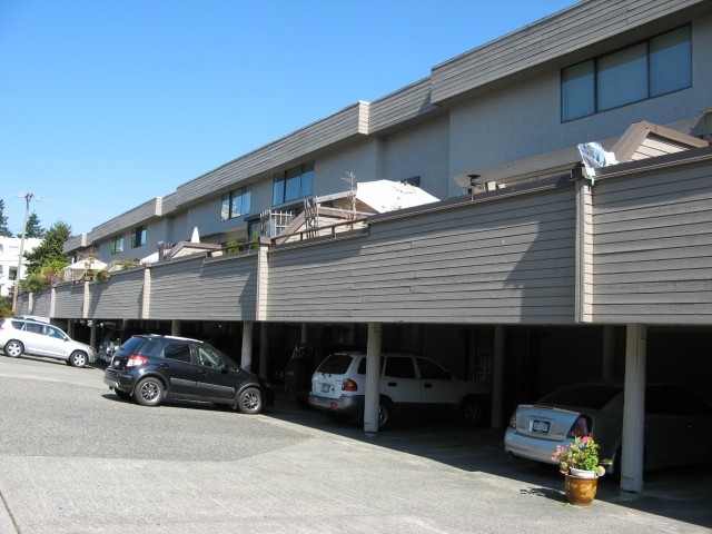 Hazelmere in White Rock, BC - Building Photo