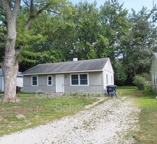 2309 Del Plain Ave in Michigan City, IN - Building Photo