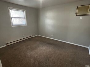 626 Market St in Pekin, IL - Building Photo - Building Photo