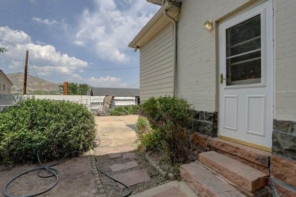 property at 920 14th St