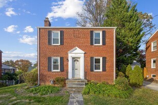 2711 Elnora St in Silver Spring, MD - Building Photo