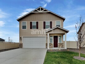 9534 W Bowie Ct in Star, ID - Building Photo