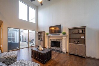 17735 Windflower Way in Dallas, TX - Building Photo - Building Photo