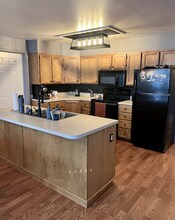 122 Goldfish Farm Rd SE in Albany, OR - Building Photo - Building Photo