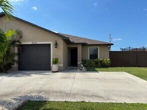 3104-3108 SW 7th Pl in Cape Coral, FL - Building Photo - Building Photo