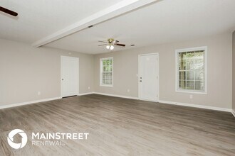 11712 Registry Blvd in Hampton, GA - Building Photo - Building Photo