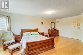 35 Decoroso Dr in Vaughan, ON - Building Photo - Building Photo