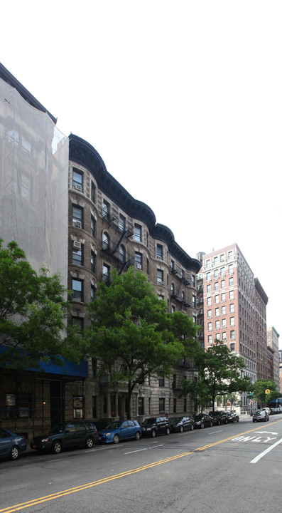935 West End Ave in New York, NY - Foto de edificio
