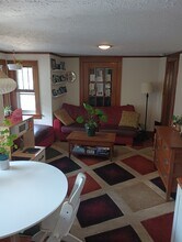 739 E. Gorham St., Unit Unit 2 in Madison, WI - Building Photo - Building Photo