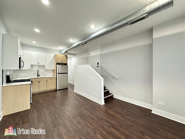 2171 W Wilson Ave in Chicago, IL - Building Photo - Building Photo