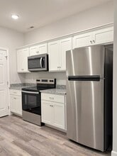 943 Rodeo Ln in Bowling Green, KY - Building Photo - Building Photo