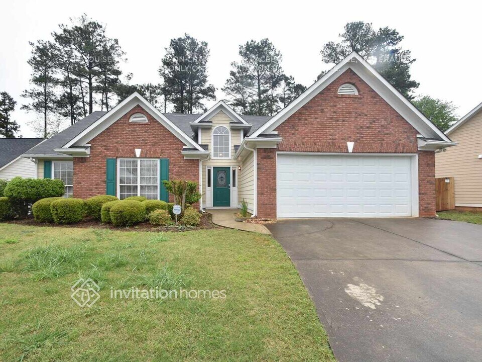 805 Avalon Forest Dr NW in Lawrenceville, GA - Foto de edificio