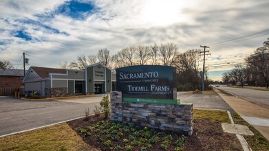 Sacramento Townhomes in Hampton, VA - Building Photo - Building Photo