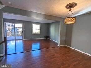 306 Fleece Flower Dr in Gaithersburg, MD - Building Photo - Building Photo