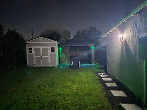 1030 W Temple St in San Bernardino, CA - Building Photo - Building Photo