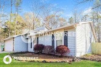3376 Deshong Dr SW in Stone Mountain, GA - Building Photo - Building Photo