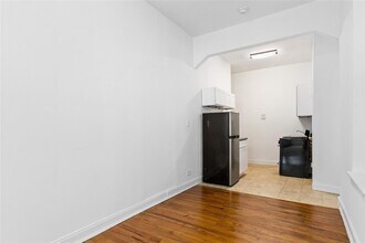 1775 Madison Ave in New York, NY - Building Photo - Building Photo