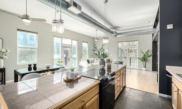 2501 15th St, Unit 2C in Denver, CO - Foto de edificio - Building Photo