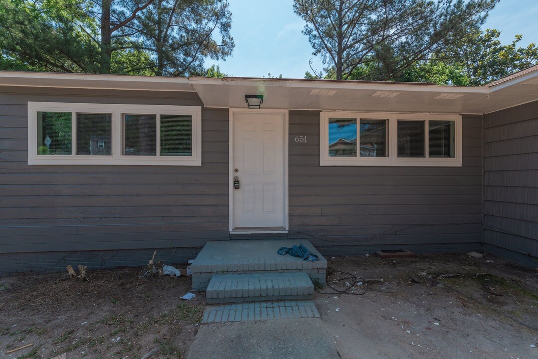 651 Hutchinson Dr in North Augusta, SC - Building Photo