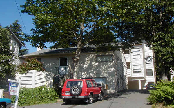 Stone Avenue Apartments in Seattle, WA - Foto de edificio