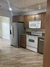 5751 Camino Del Sol in Boca Raton, FL - Building Photo - Building Photo